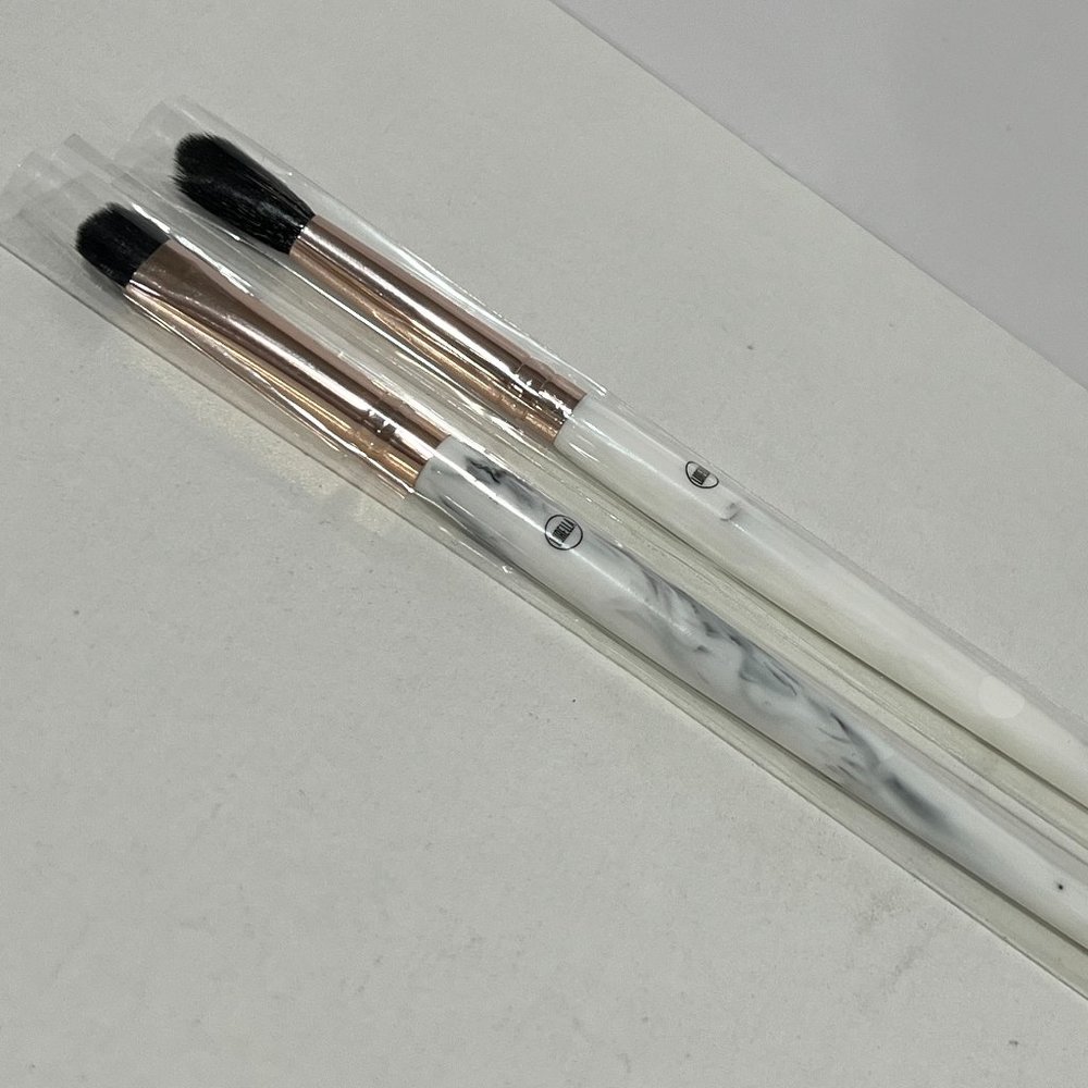 EYE BRUSHES